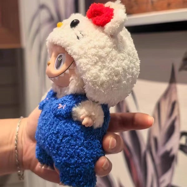 Handmade Knit Outfit – Hello Kitty-Inspired Clothes for Dolls & Display