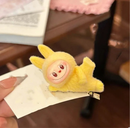 Labubu Chill Clip – Cute Desk Accessory & Paper Holder